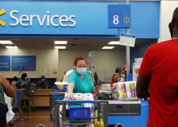 Walmart, With Eyes on Amazon, Tries to Build a Fintech Startup
