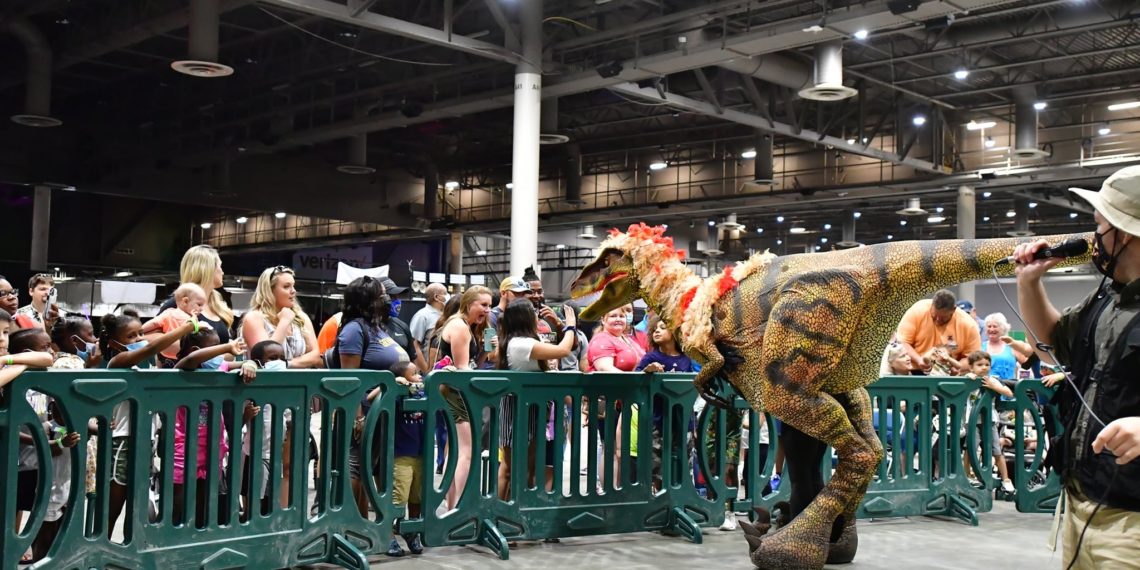 Giant Dinosaur Robots Are Coming To West Virginia With Jurassic Quest