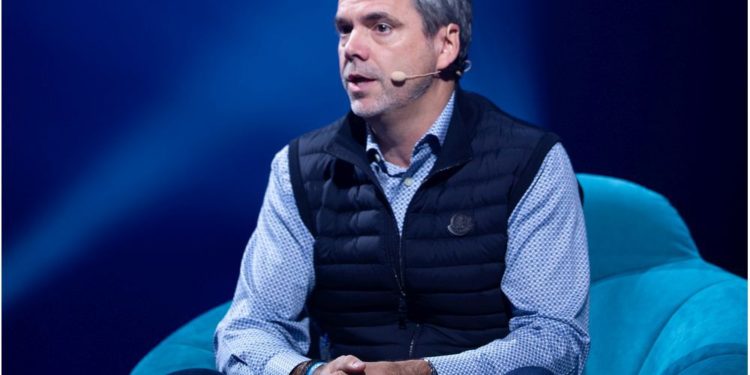 Permanent teleworking boosts talent drain risk: venture capital exec