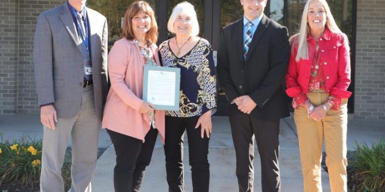 GC robotics fund named for Vianne Bell | Community