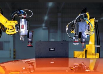 3M™ Finesse-it™ Robotic Paint Repair System Earns Prestigious SURCAR Award | News