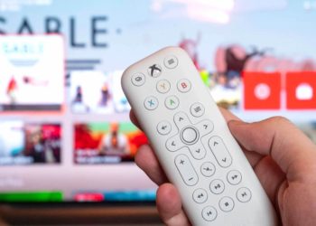 8BitDo’s Xbox media remotes are cute and cheap
