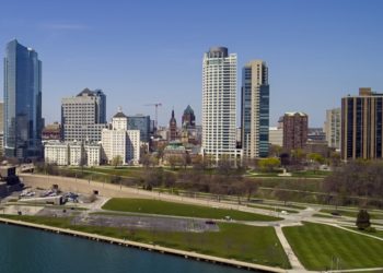 Metropolitan Milwaukee Association of Commerce promises more help for startup firms | WUWM 89.7 FM