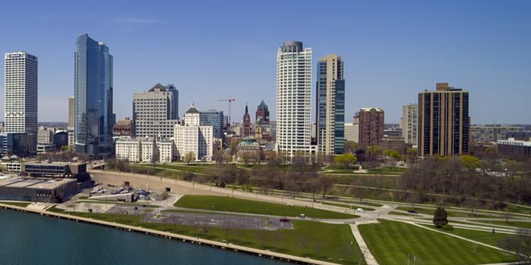 Metropolitan Milwaukee Association of Commerce promises more help for startup firms | WUWM 89.7 FM