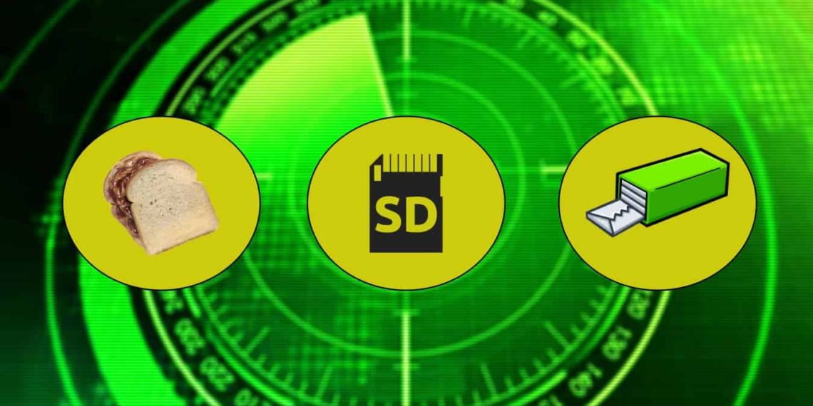 Couple sold nuclear warship data hidden in peanut butter sandwich