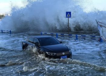 Google Research Identifies a Bottleneck in Hyperscale Approaches to AI