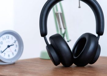 Urbanista Los Angeles review: solar-powered headphones deliver on a lofty promise