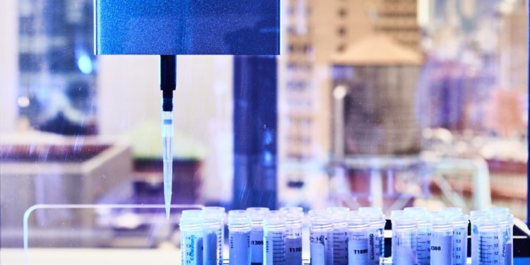 Biohackers tackle COVID testing and variants with robots