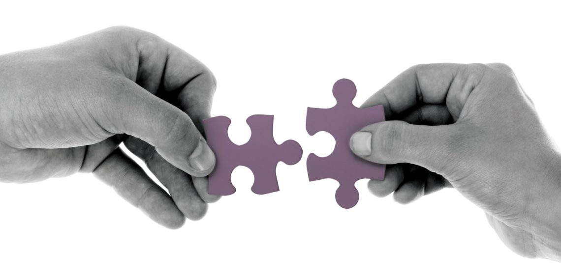 Business composability: Mastering the risk of accelerating change and creating new business value