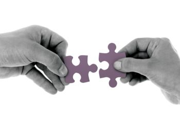 Business composability: Mastering the risk of accelerating change and creating new business value