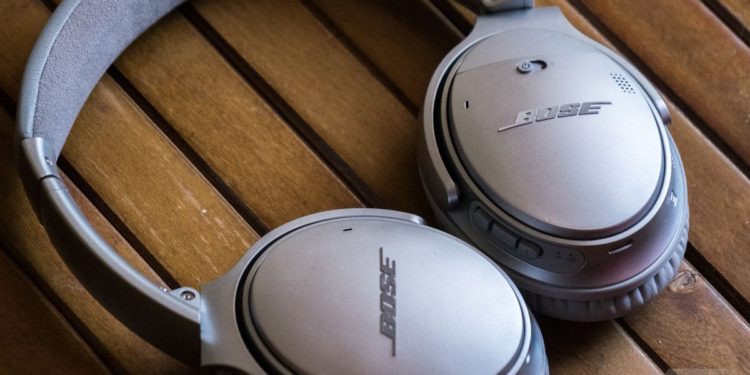 Save on Bose headphones and iPhone accessories