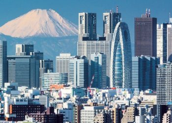 Tokyo Offers Subsidies to Foreign Firms in Green Finance