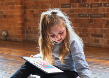 Ed-Tech Startup Launches Global Online-Hybrid STEM School