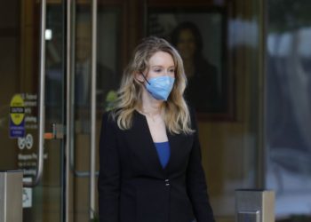 In a surprise move, Elizabeth Holmes is testifying at the Theranos fraud trial