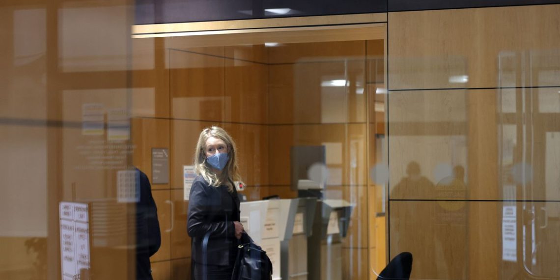 In her Theranos fraud case, Elizabeth Holmes is speaking for herself