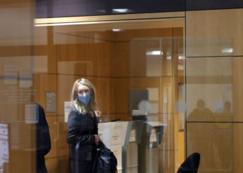 In her Theranos fraud case, Elizabeth Holmes is speaking for herself