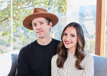 Tech Insiders Dave Morin And Brit Morin Are Back With $100 Million Venture Fund Offline Ventures