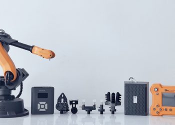 This pro robotics kit is nearly $400 off ahead of Black Friday