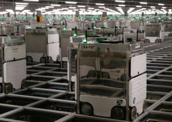 North American companies rush to add robots as demand surges