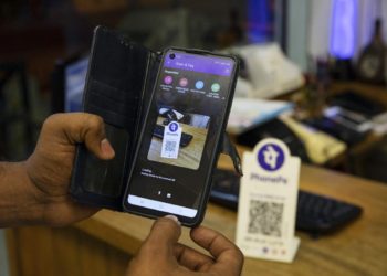 Warren Buffett, Goldman Win From Fintech Gold Rush in India