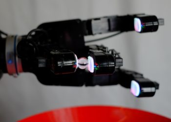 Facebook researchers build better skin and fingertips for softer, more sensitive robots – TechCrunch