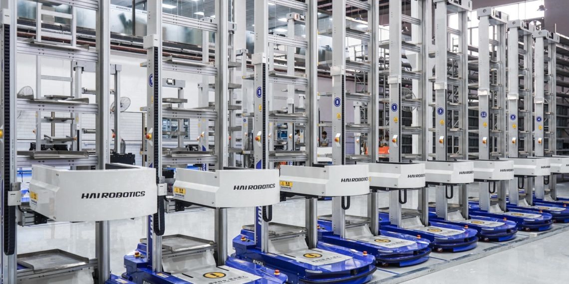 HAI ROBOTICS and Invar team to expand global presence