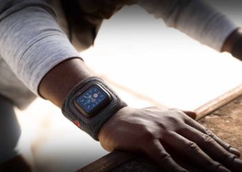 Twelve South’s new Apple Watch sweatband doesn’t work with every watch