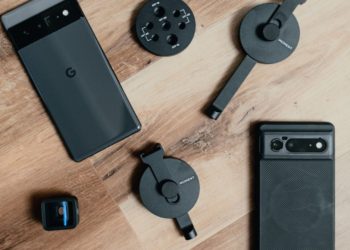 Your Pixel 6 can be MagSafe-friendly with this Moment case