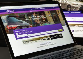 Cars.com to Acquire FinTech Platform CreditIQ 