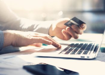 Is This Fintech Dividend Stock Worth a Closer Look?
