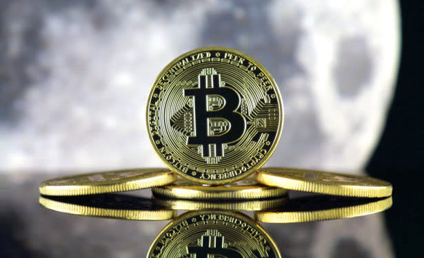 Fintech’s Key Role in Bridging the Gap Between Crypto and Fiat