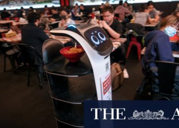 Robot waiters are here, so who gets the tips and what if the service is slow?