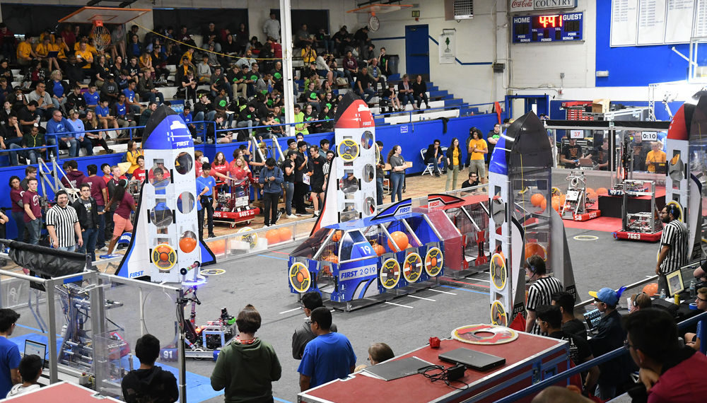 Defending champs finally get to host