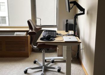 Fully’s standing desks and accessories are cheaper for Black Friday