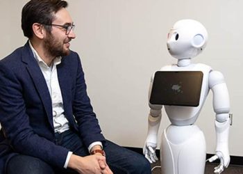 Because Hamiltonians Talk to Robots: Tom Williams ’11 – News