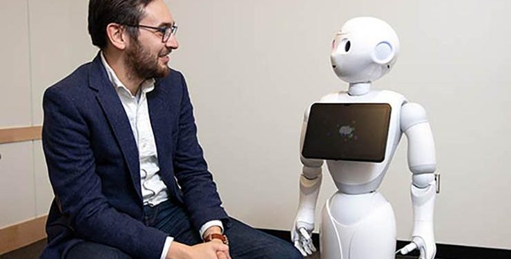 Because Hamiltonians Talk to Robots: Tom Williams ’11 – News