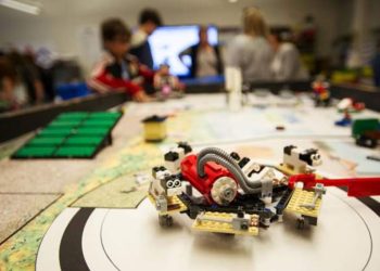 Robotics competition returns to Aspen Middle School