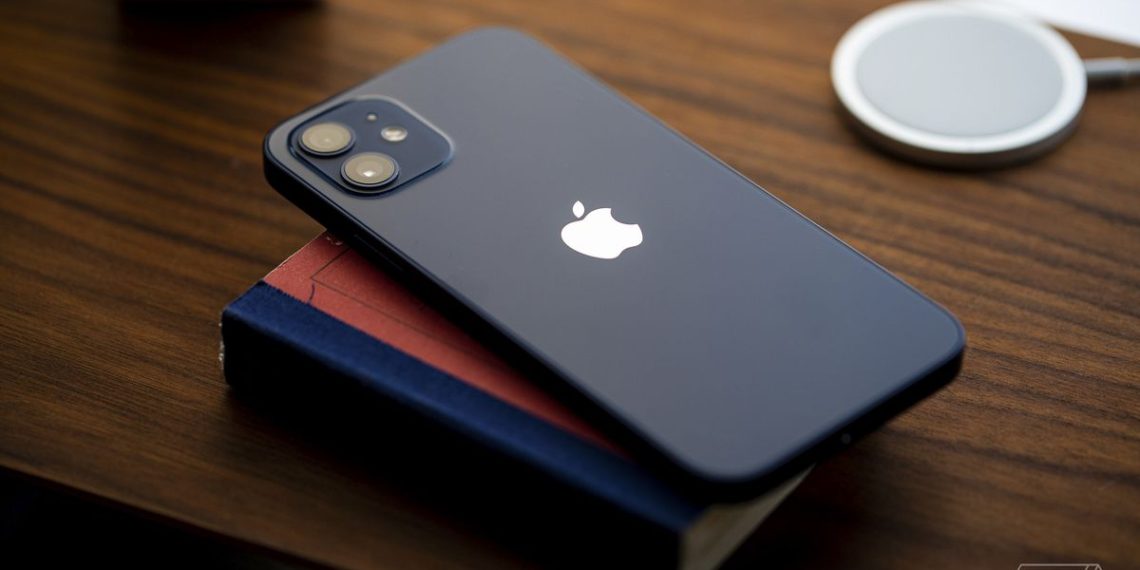 Vergecast: Apple assists DIY repairs, Russia blows up a satellite, and Biden signs infrastructure bill