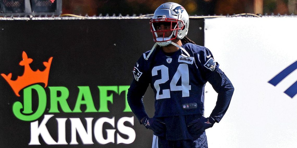 DraftKings signs up real NFL players to use in ‘gamified NFT collections’ next season