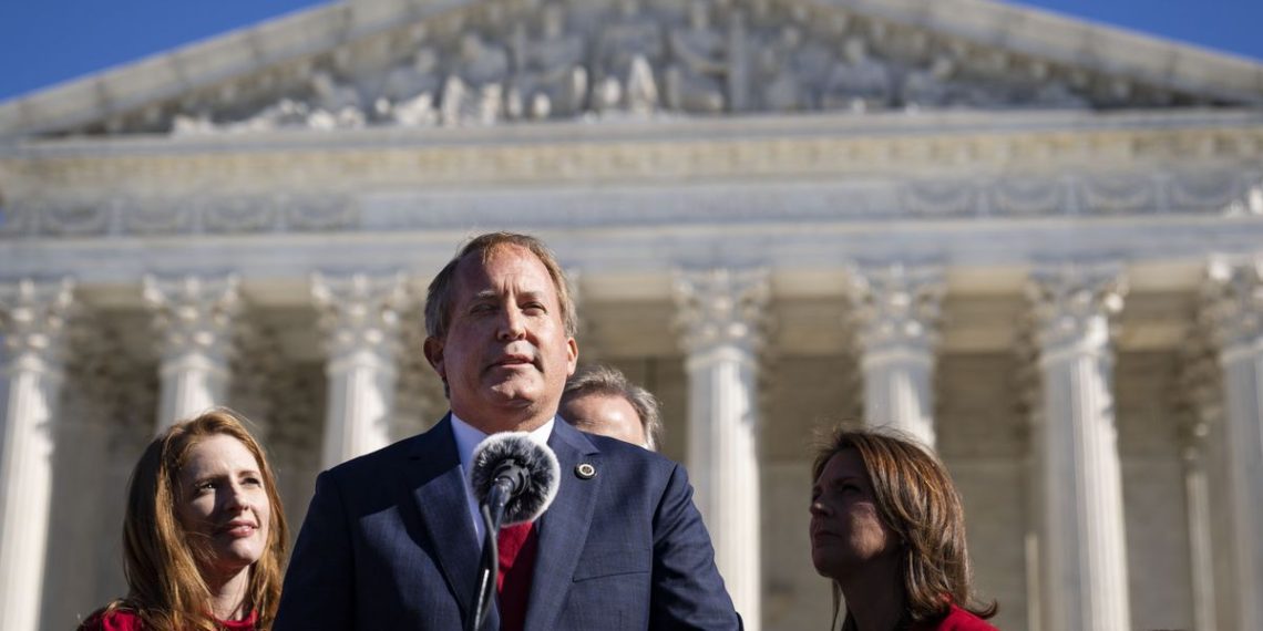 Federal court blocks Texas law banning ‘viewpoint discrimination’ on social media