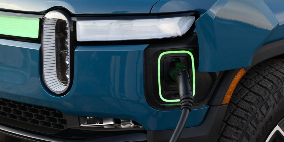 Rivian Stock Is Dropping. Wall Street Is Defending the Electric Truck Startup.