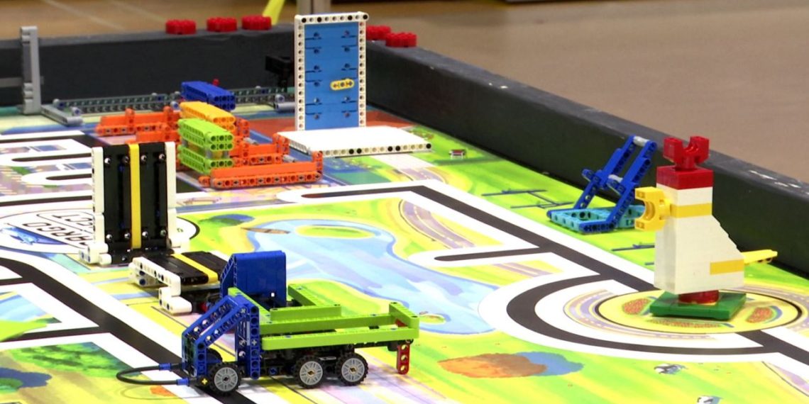 Young competitors take part in ‘Lego League Challenge” at WNE