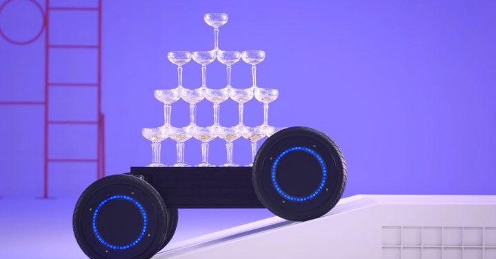 Hyundai’s Mobile Eccentric Droid tries hard to live up to its name – TechCrunch
