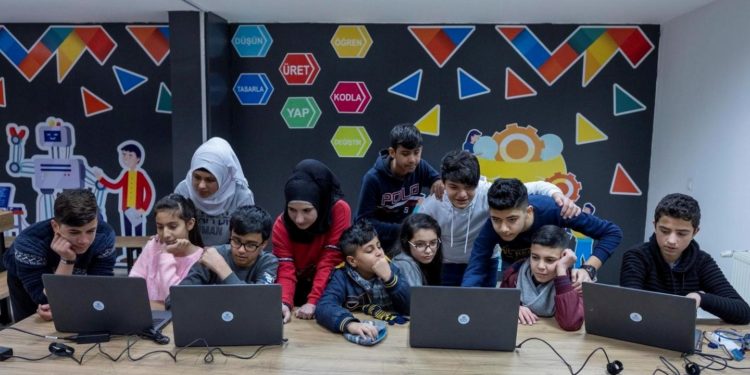 Young people unable to access skills needed for today’s job market, new report says