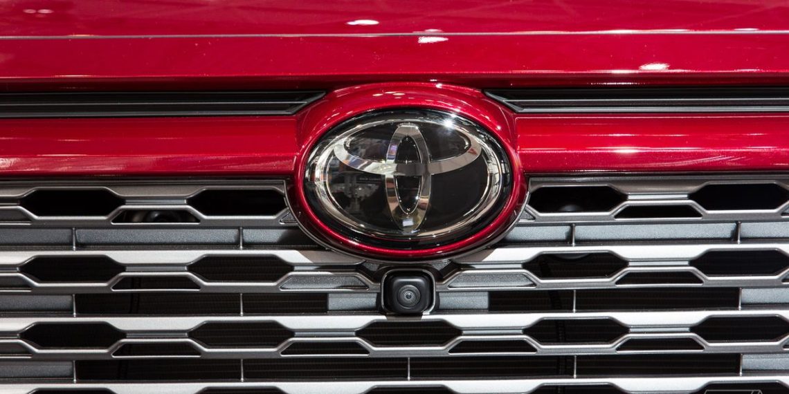 Toyota will build a $1.29 billion electric vehicle battery factory in North Carolina