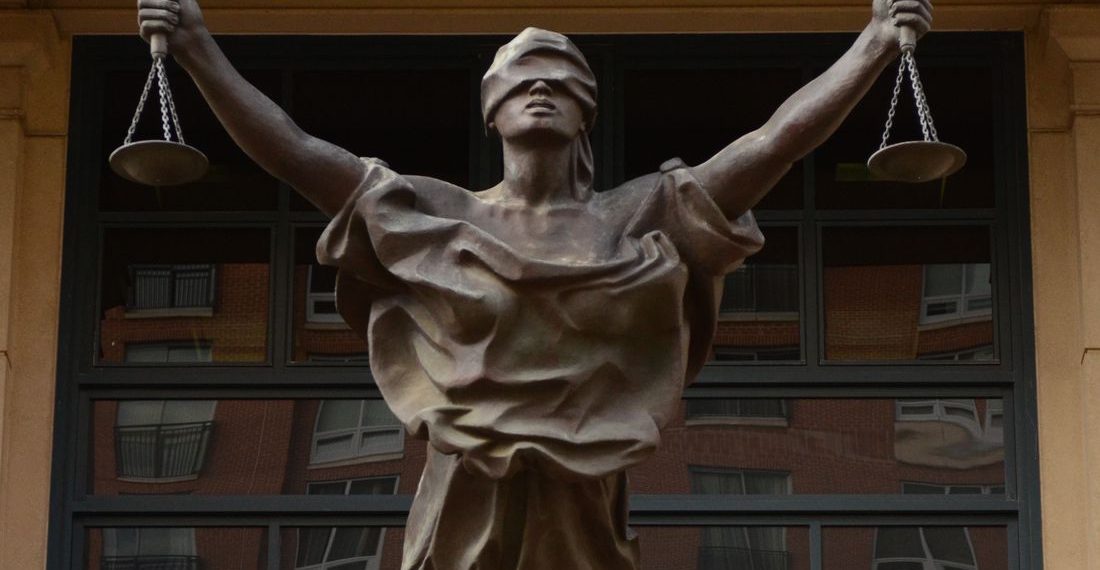 Shopify has a ‘textbook pirate’ problem, publishers allege