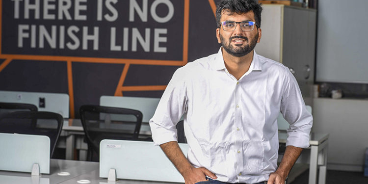 Forbes India – Fintech, Slice: Slam Dunk: Can Rajan Bajaj Grab A Big Slice Of The Fintech Pie?