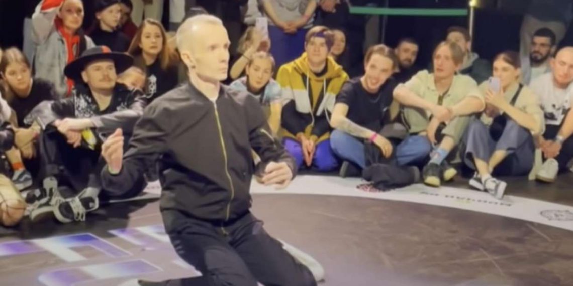 Have You Seen This? Is this a sophisticated robot or a man?