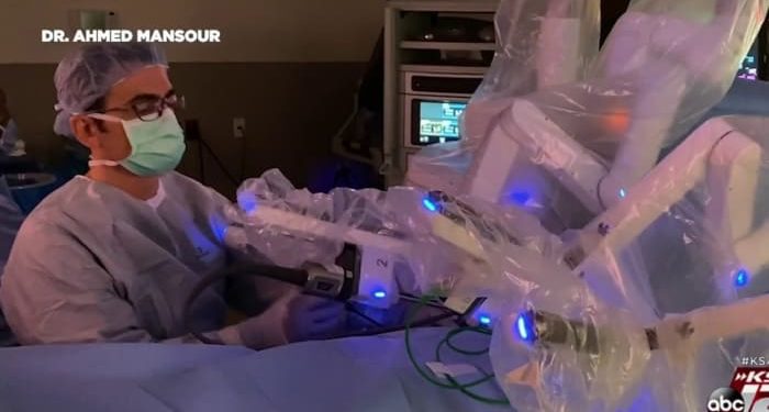 SA surgeon performs new robotic surgery on testicular cancer patients, allowing faster recovery