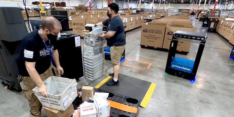 USPS uses robots to help deliver the holidays